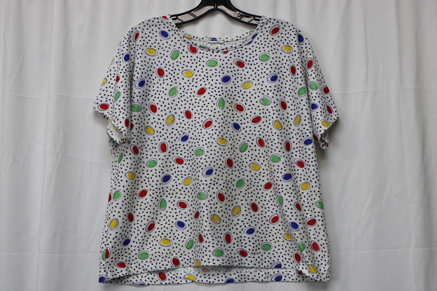 Women’s Short Sleeve Mulitcolor Patterned Shirt, White, Women’s L