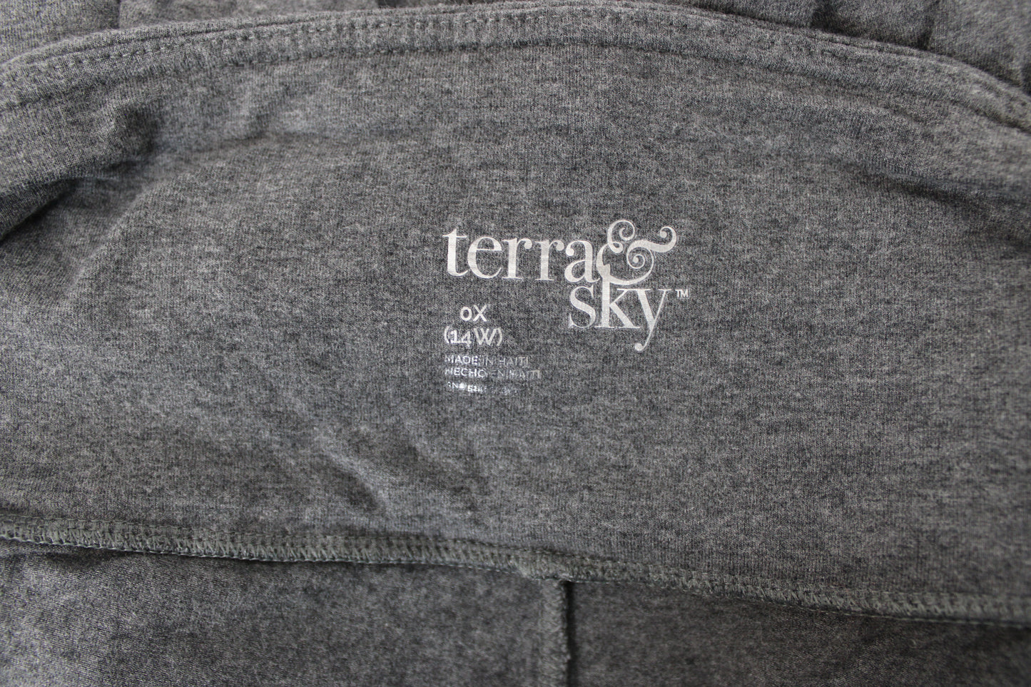 Terra & Sky Capri Leggings, Gray, Women’s 14