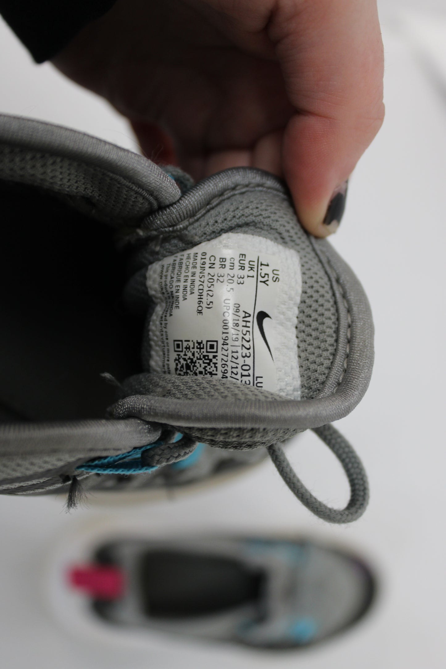 Nike Air Max Axis Sneakers, Youth 1.5