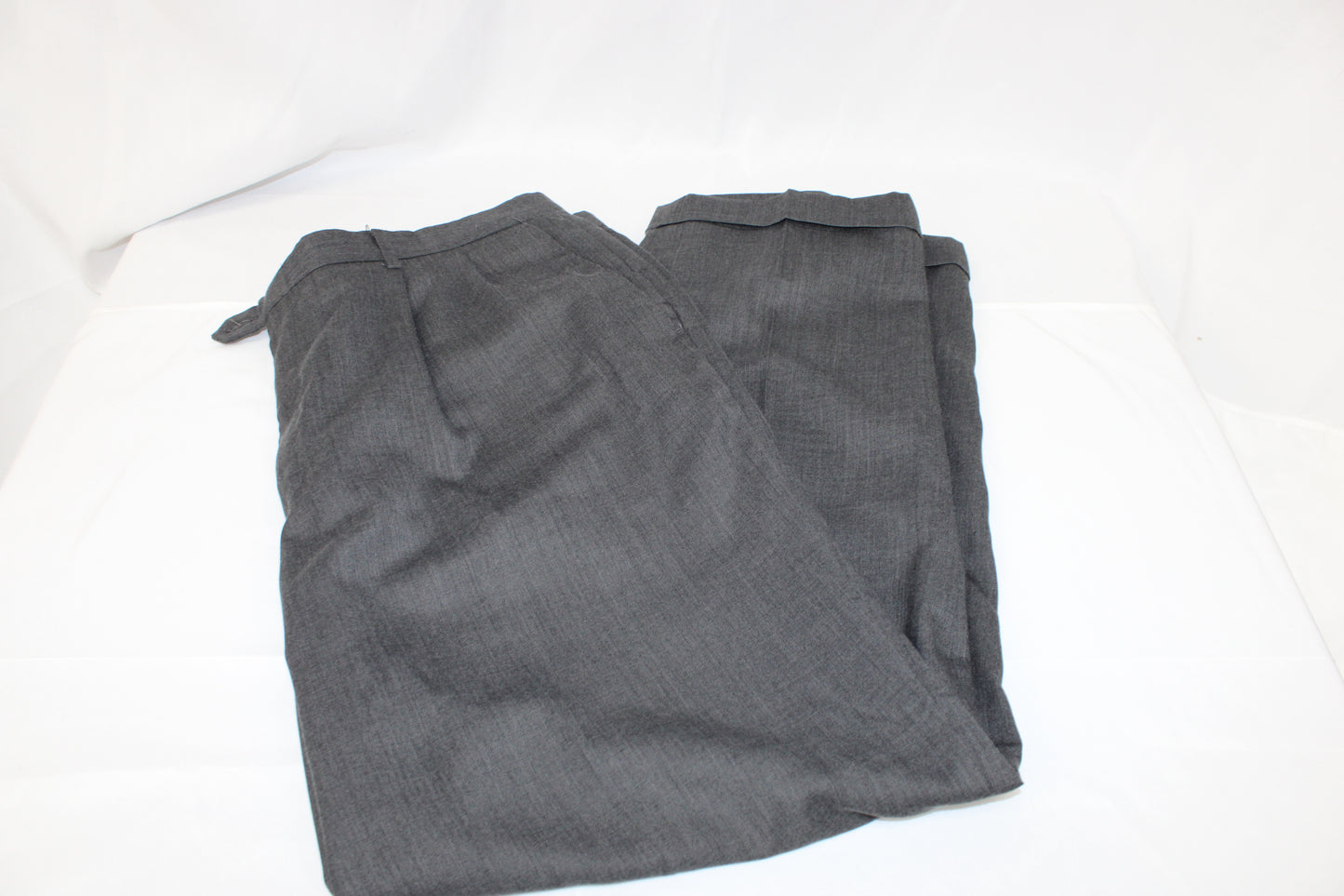 Claiborne Men’s Flat Front Polyester/Wool Blend, Gray, 42/32
