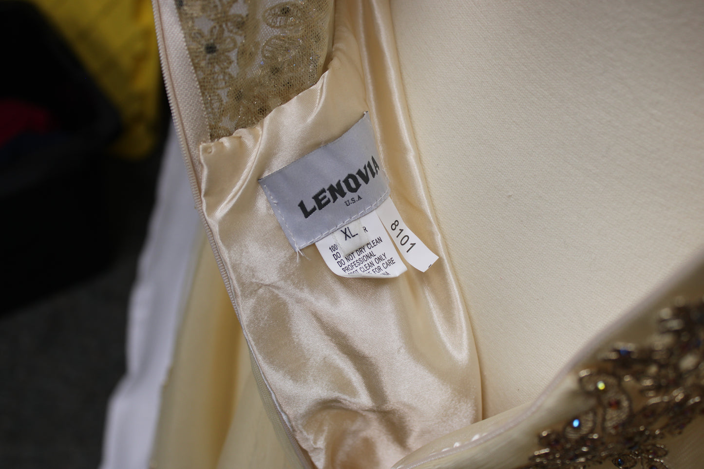 Lenovia Applique Short Sleeveless A-line Dress, Gold, Women’s XL
