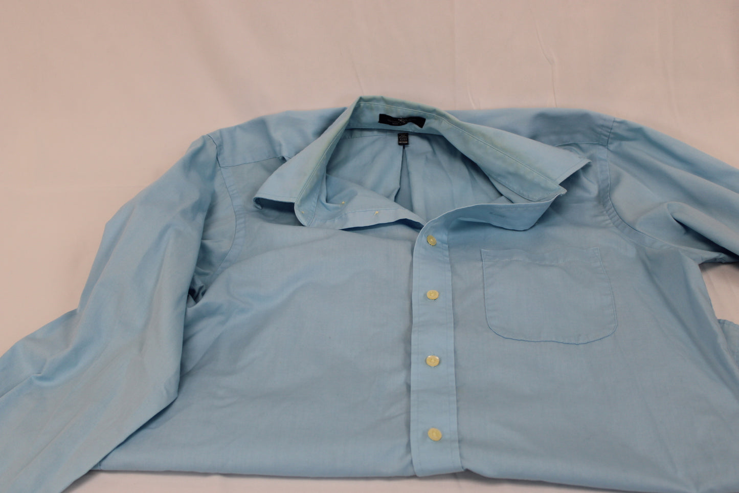 Chaps Ralph Lauren light blue button down dress shirt, Men's 15.5 Med