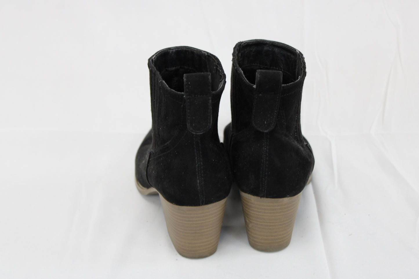 Sugar Ronnie black suede ankle bootie, Women's 8.5