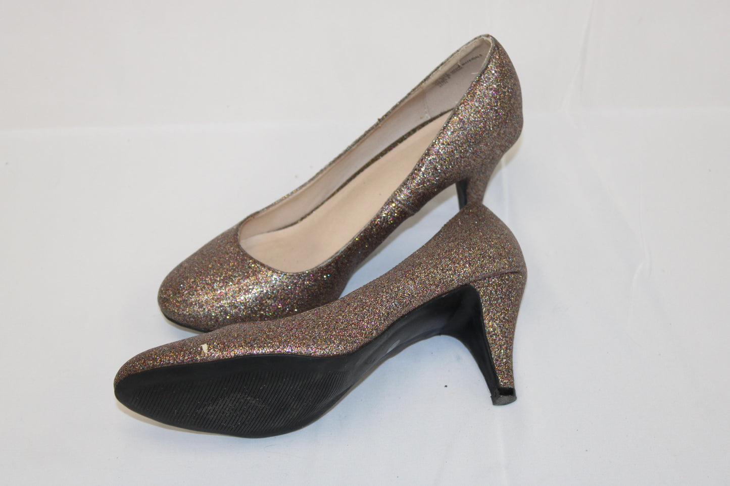 Olsenboye (Mary Kate & Ashley Olsen) pump heel, pewter metallic, Women's 8.5