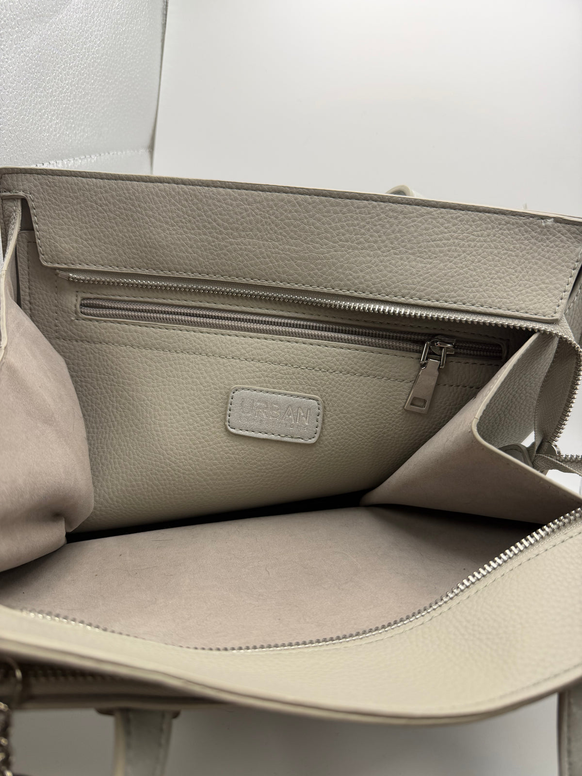 Urban Expressions Gray Purse