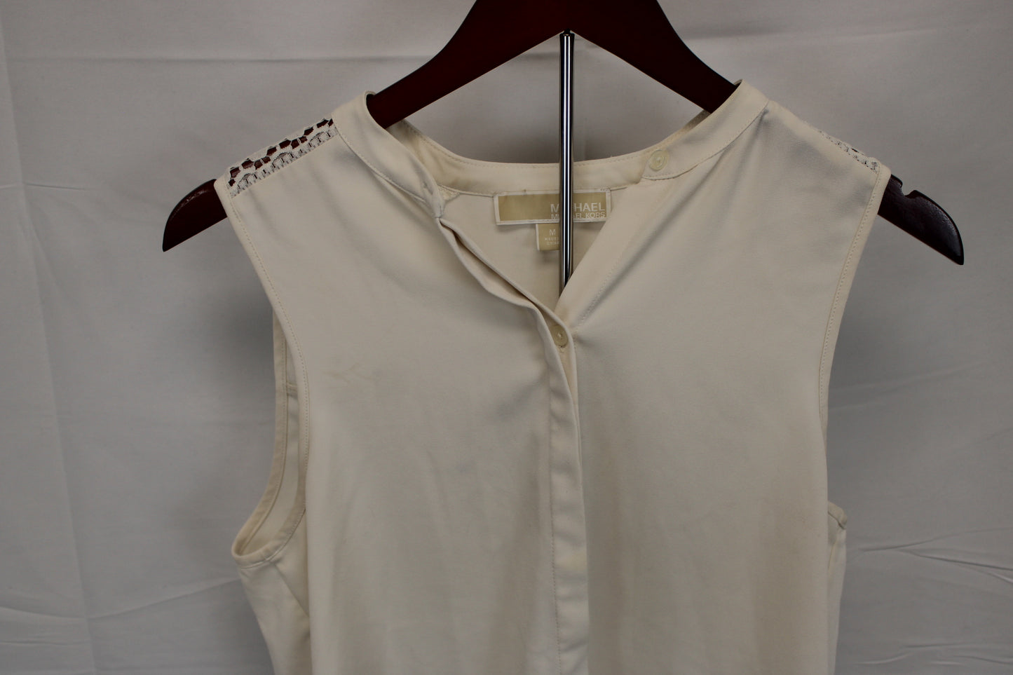 Michael Kors sleeveless button down blouse, cream, Women's M