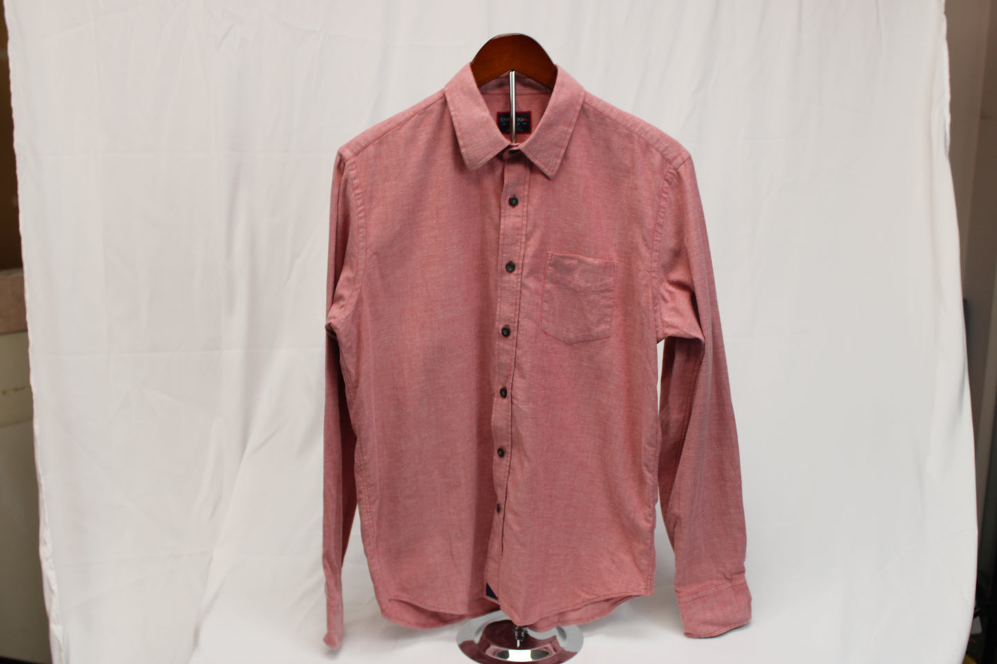 Untuck Button Up Men's Shirt, M