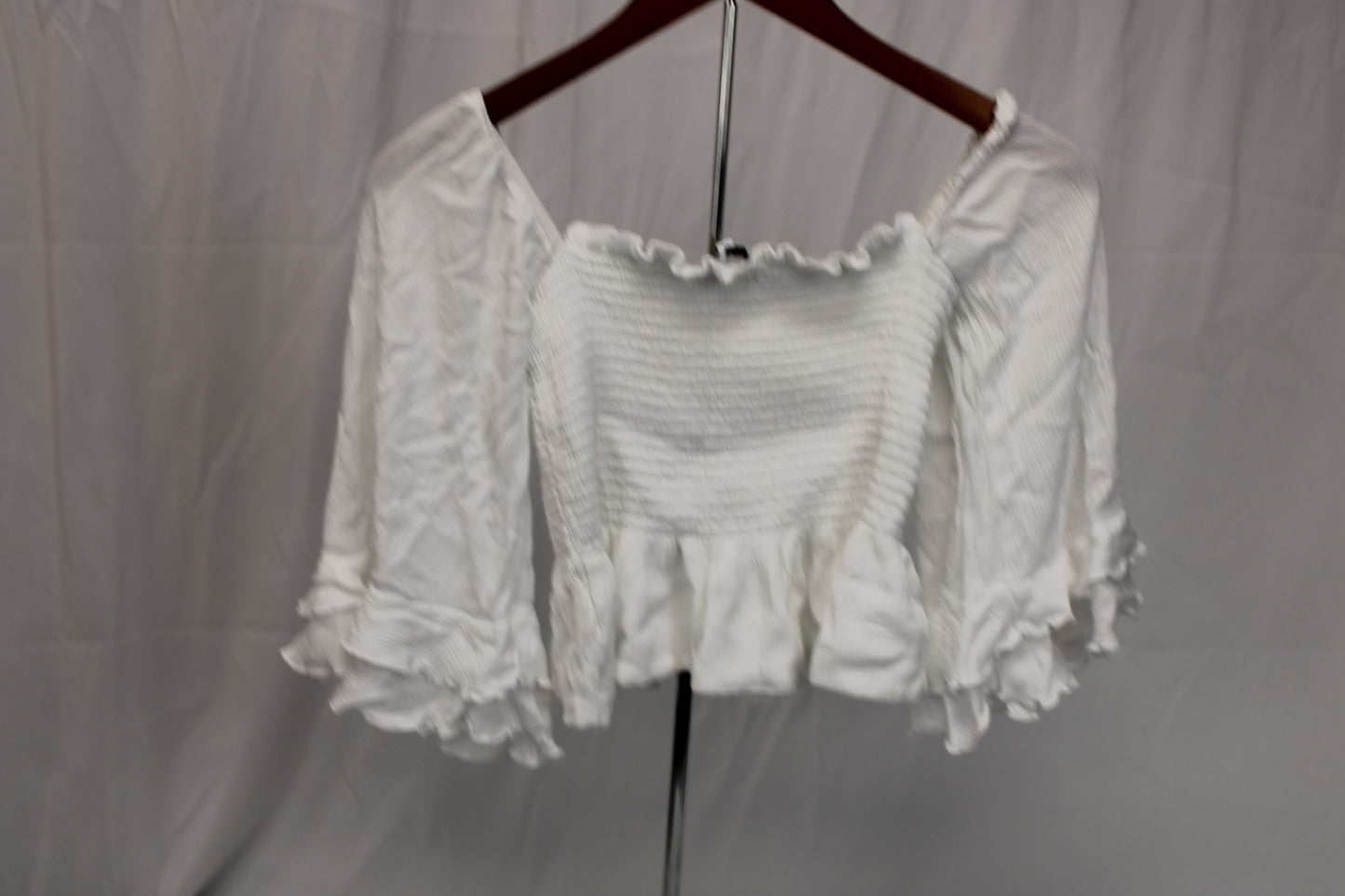 Olivaceous 3/4 sleeve cropped blouse, Women's S