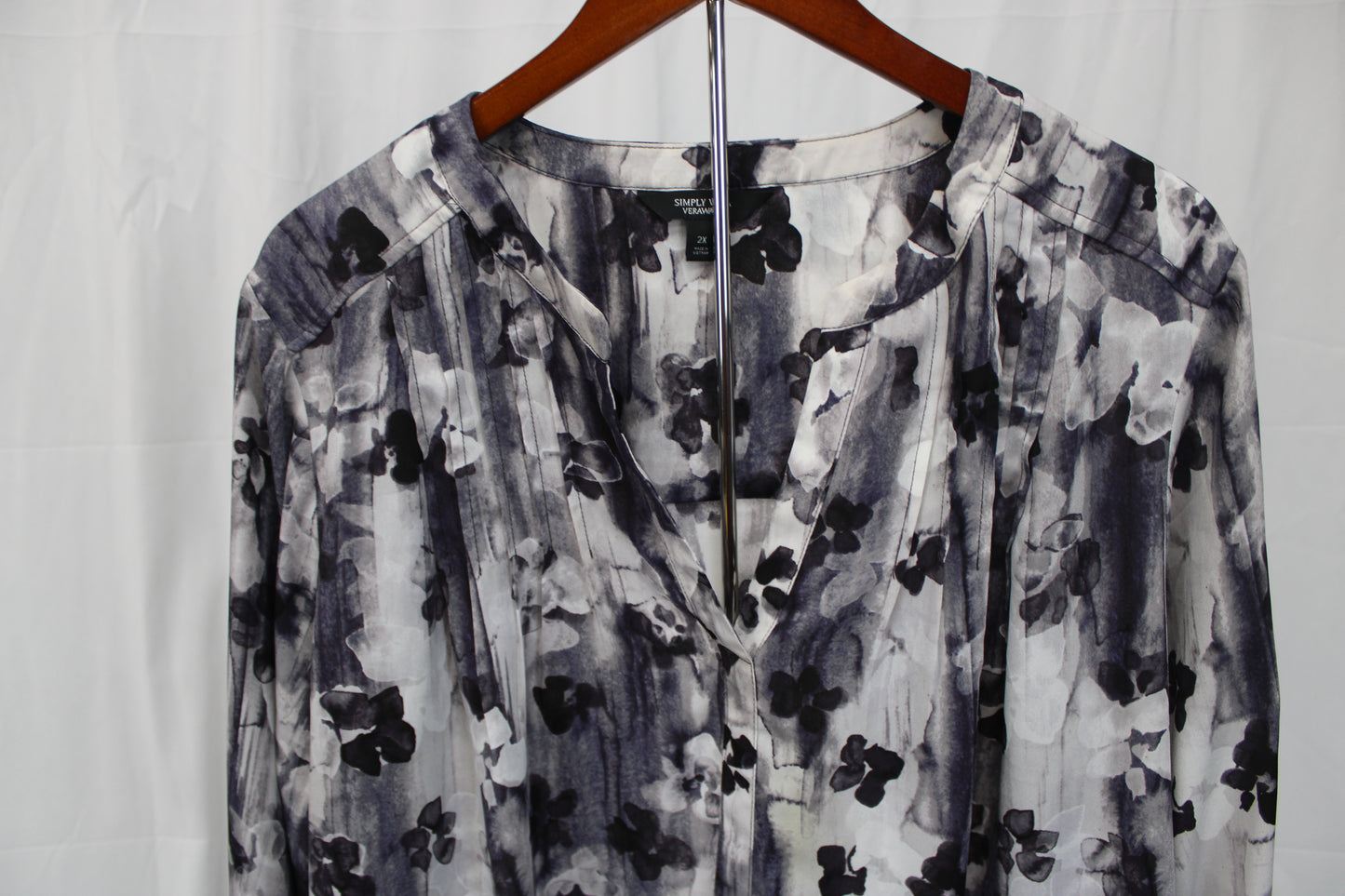 Simply Vera long sleeve floral v-neck blouse, Women's XXL