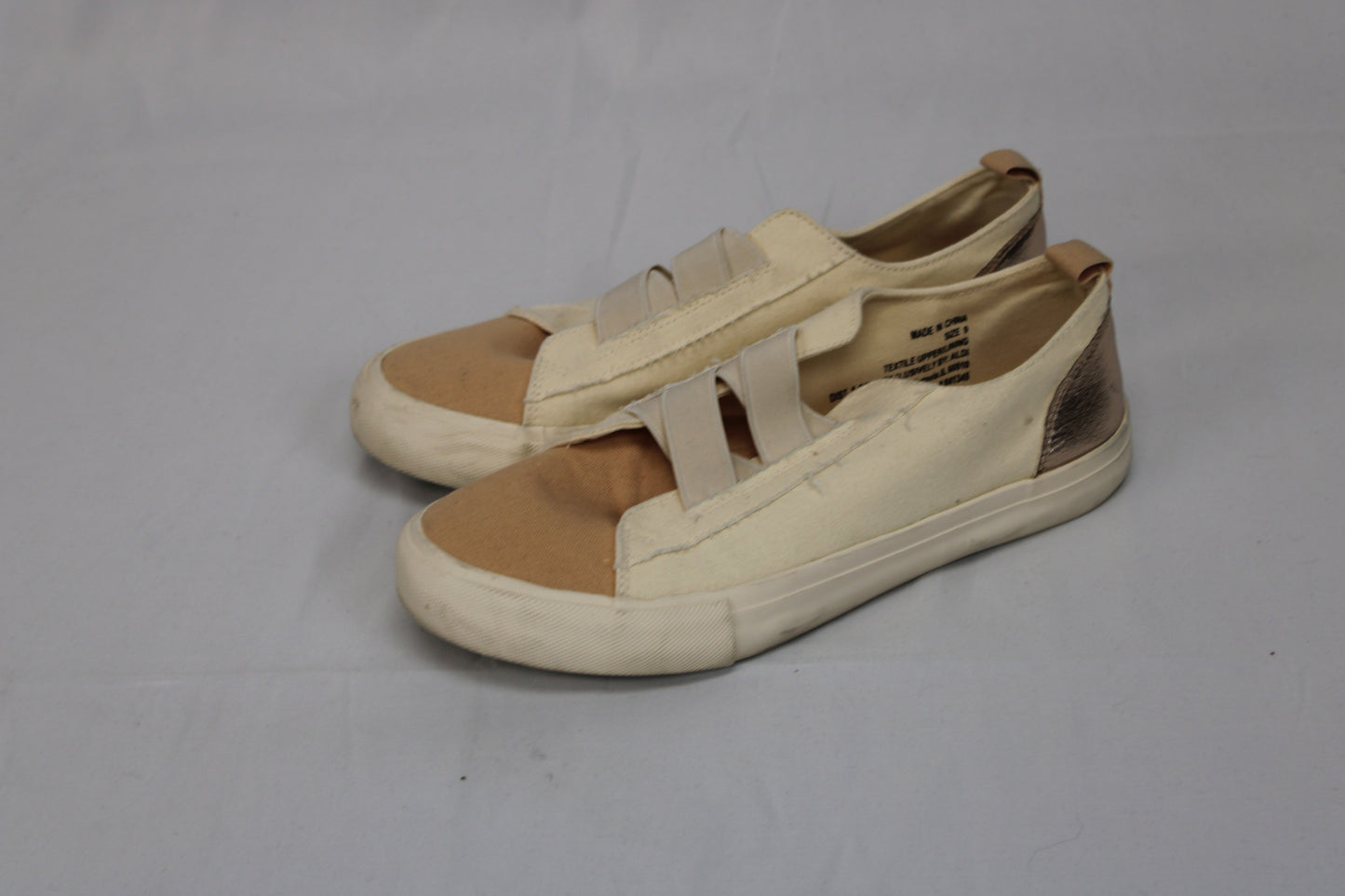 Serra slip on canvas sneaker, beige, Women's 9