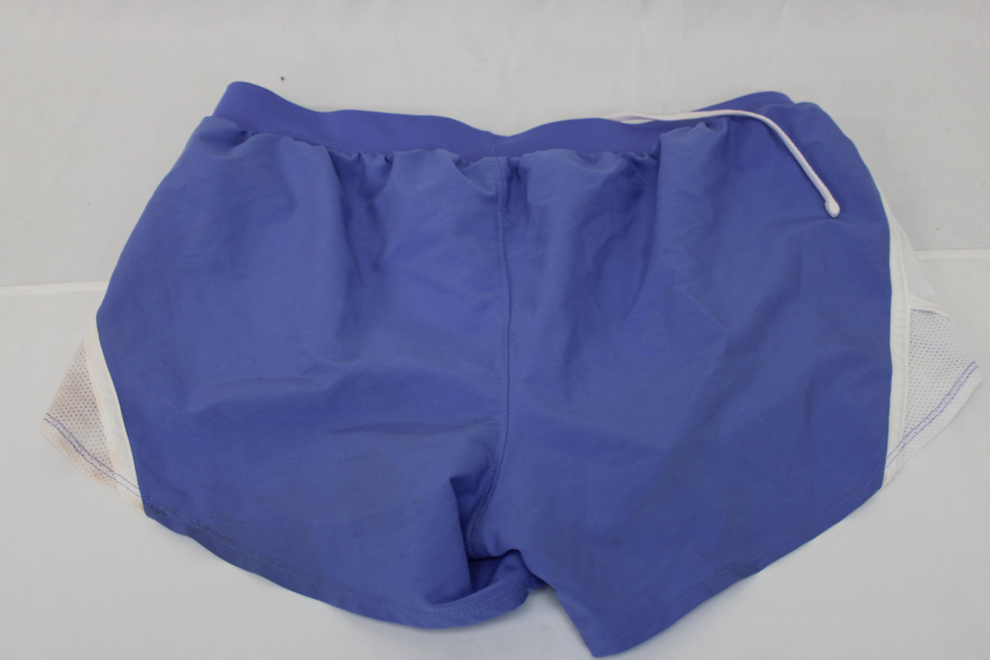 Under Armour Heatgear loose fit polyester shorts, Women's M