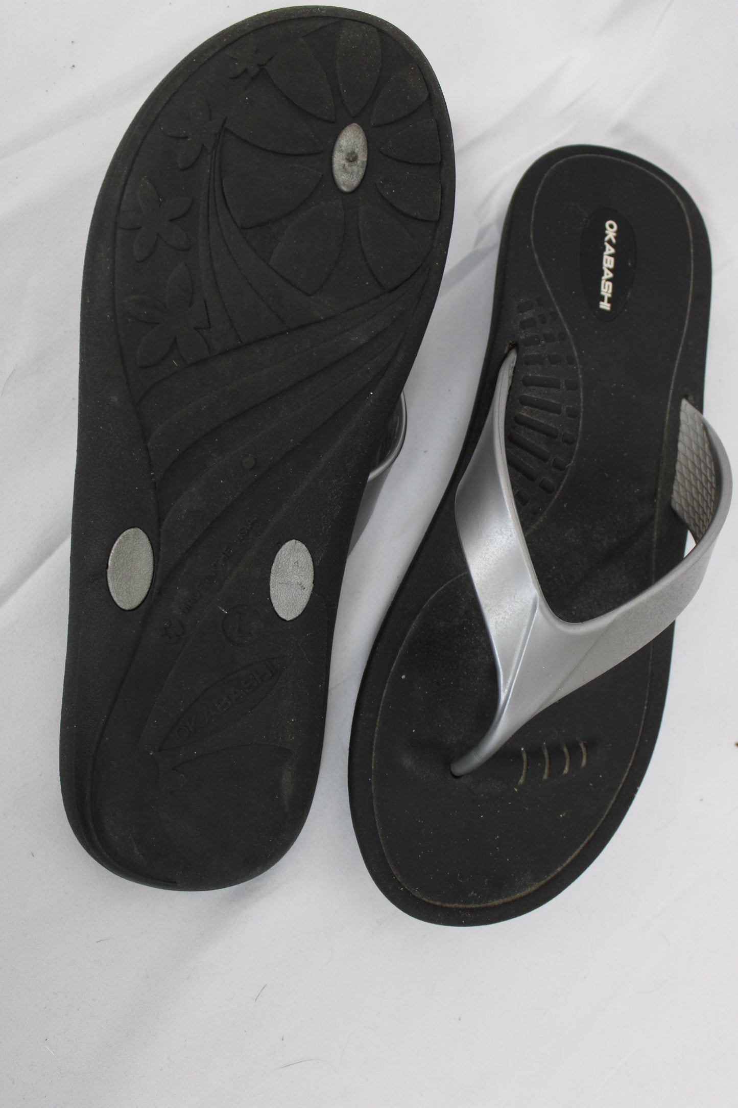 Okabashi orthotic flip flop sandal, silver, Women's 9