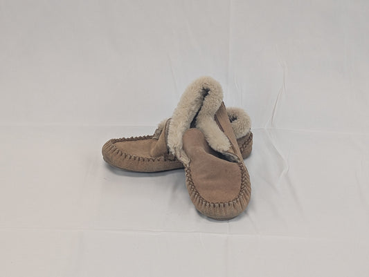 Minnetonka Moccasin Slipper