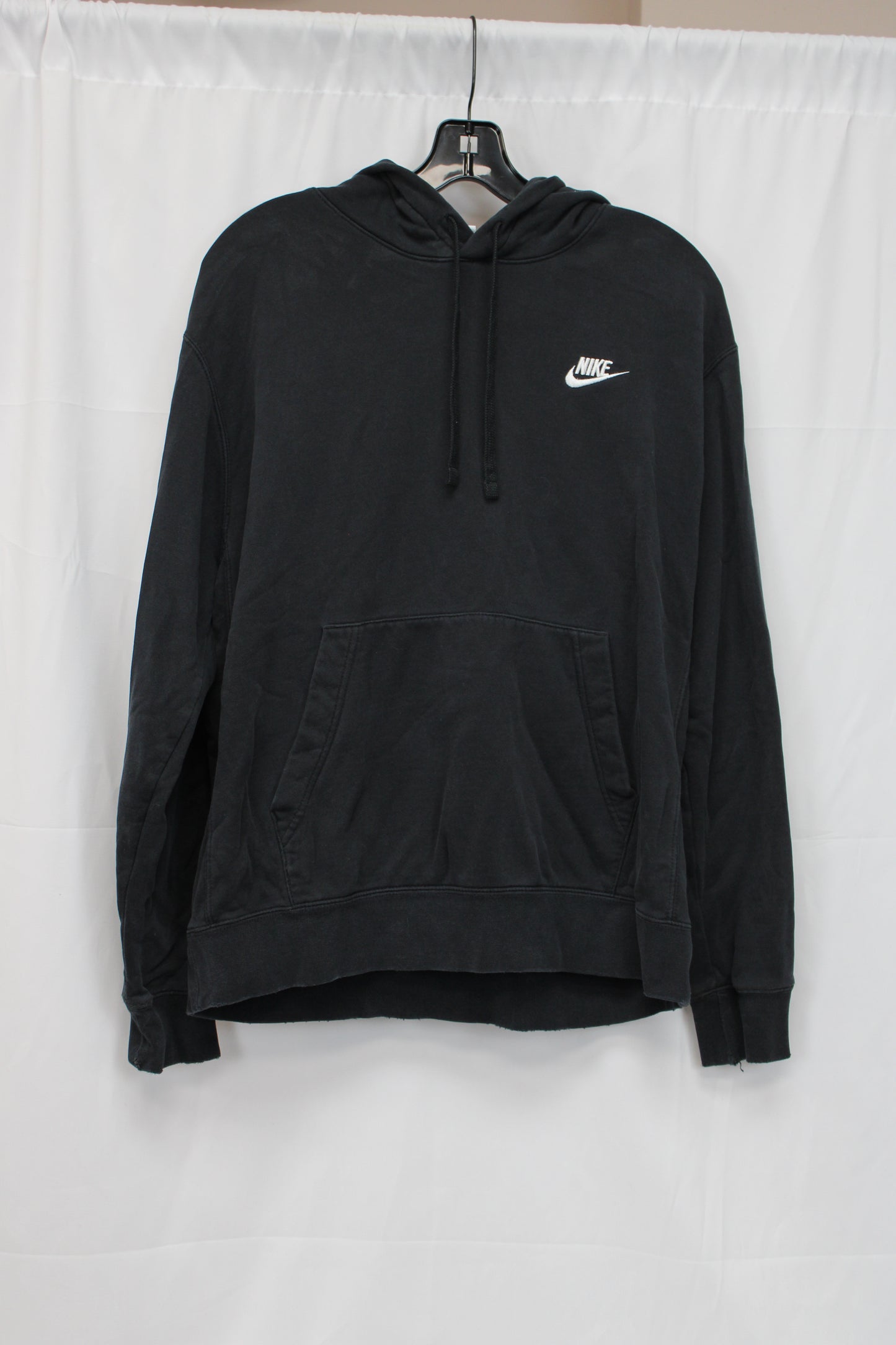Nike Long Sleeve Hoodie, Black, Men’s M