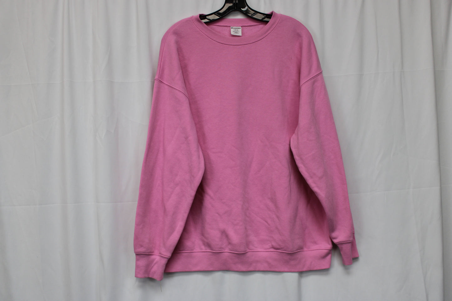 No Boundaries Crewneck Sweater, Pink, Women’s L