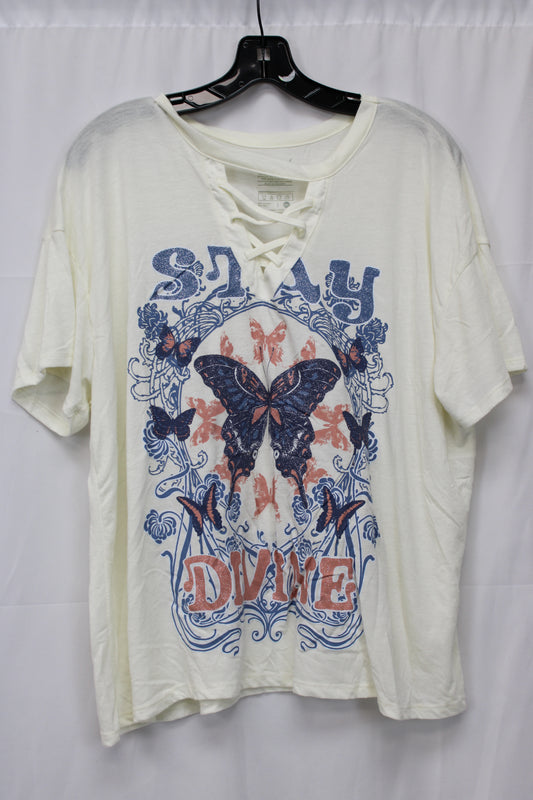 Weekend Soul Stay Devine Butterfly Short Sleeve Shirt, White, Women’s XXL