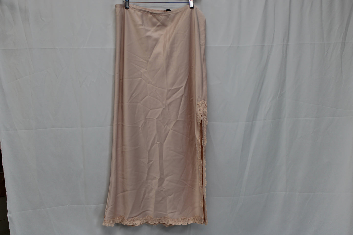 Wild Fable Satin Slit Skirt, Pink, Women’s XXL