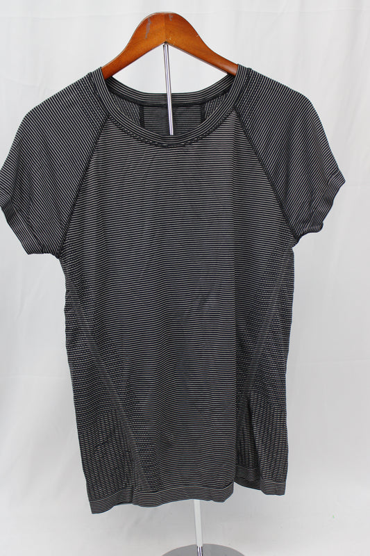 Women’s Short Sleeve Striped Athletic Top, Black/Gray, S