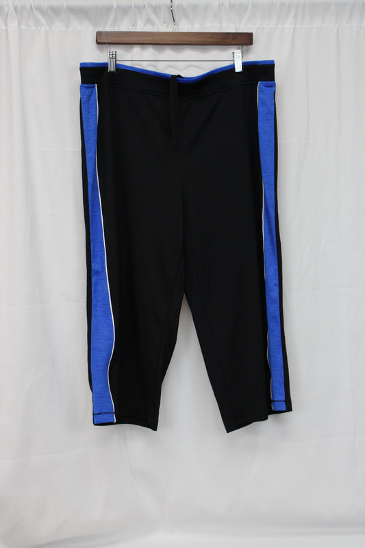 Made for Life Active Capri Leggings, Black/Blue, Women’s XL
