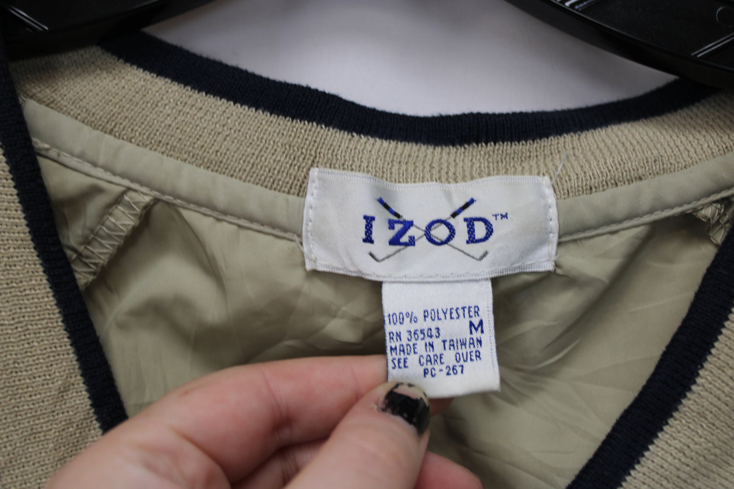 IZOD Vintage V-neck Pullover Windbreaker, Beige, Men’s M