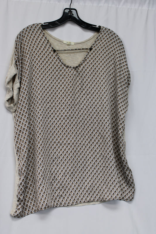Maurices Patterned Short Sleeve Shirt, Beige, Women’s L
