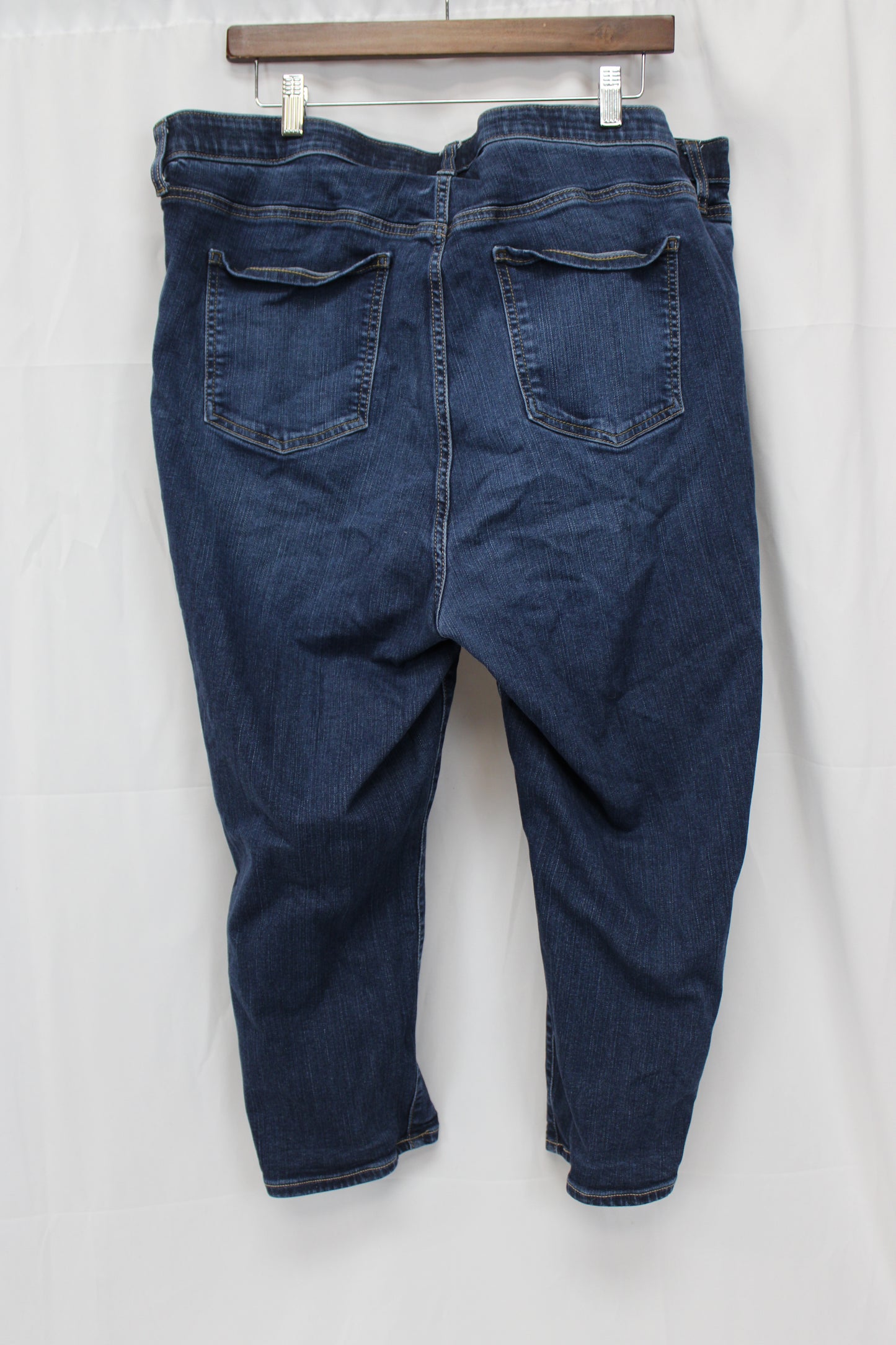 Torrid Denim Capris, Women’s 22