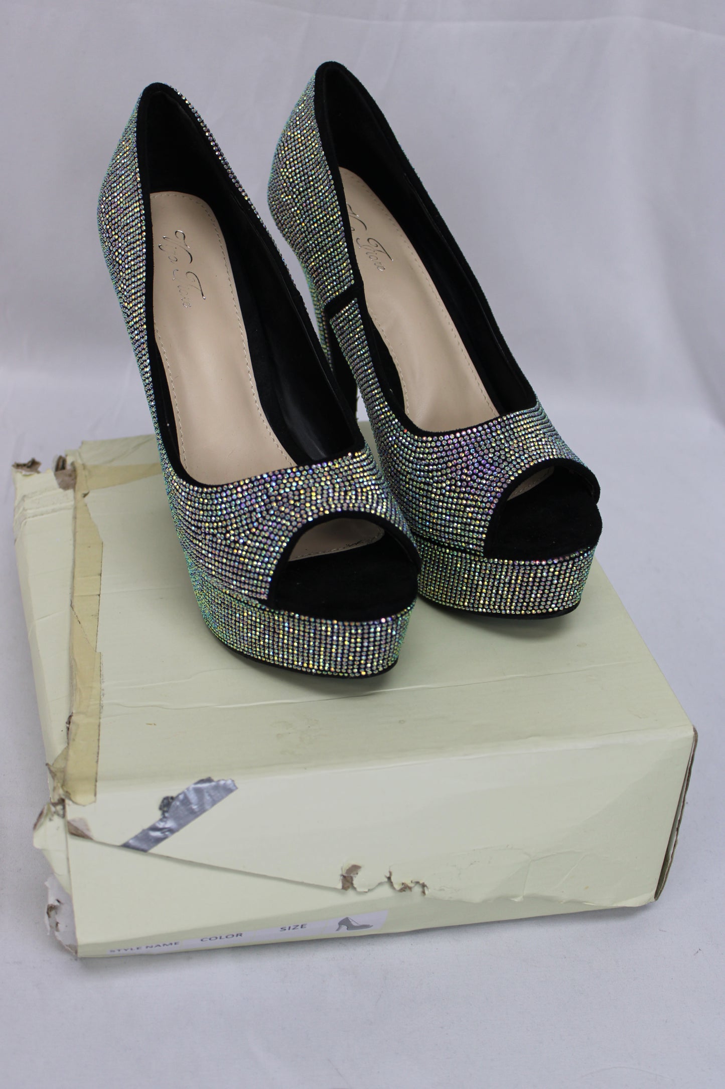 Vigo Fione Open Toe Heels, Women’s 10