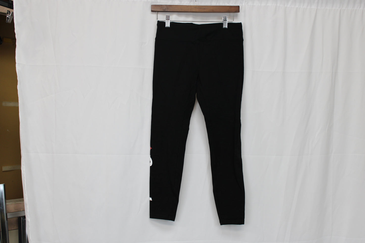 Canadiana Capri Leggings, Black, Women’s M