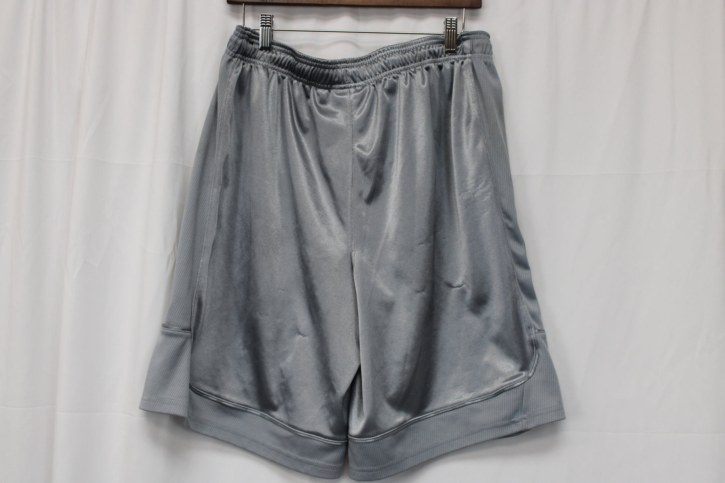 AND1 Athletic Shorts, Gray, Men’s L