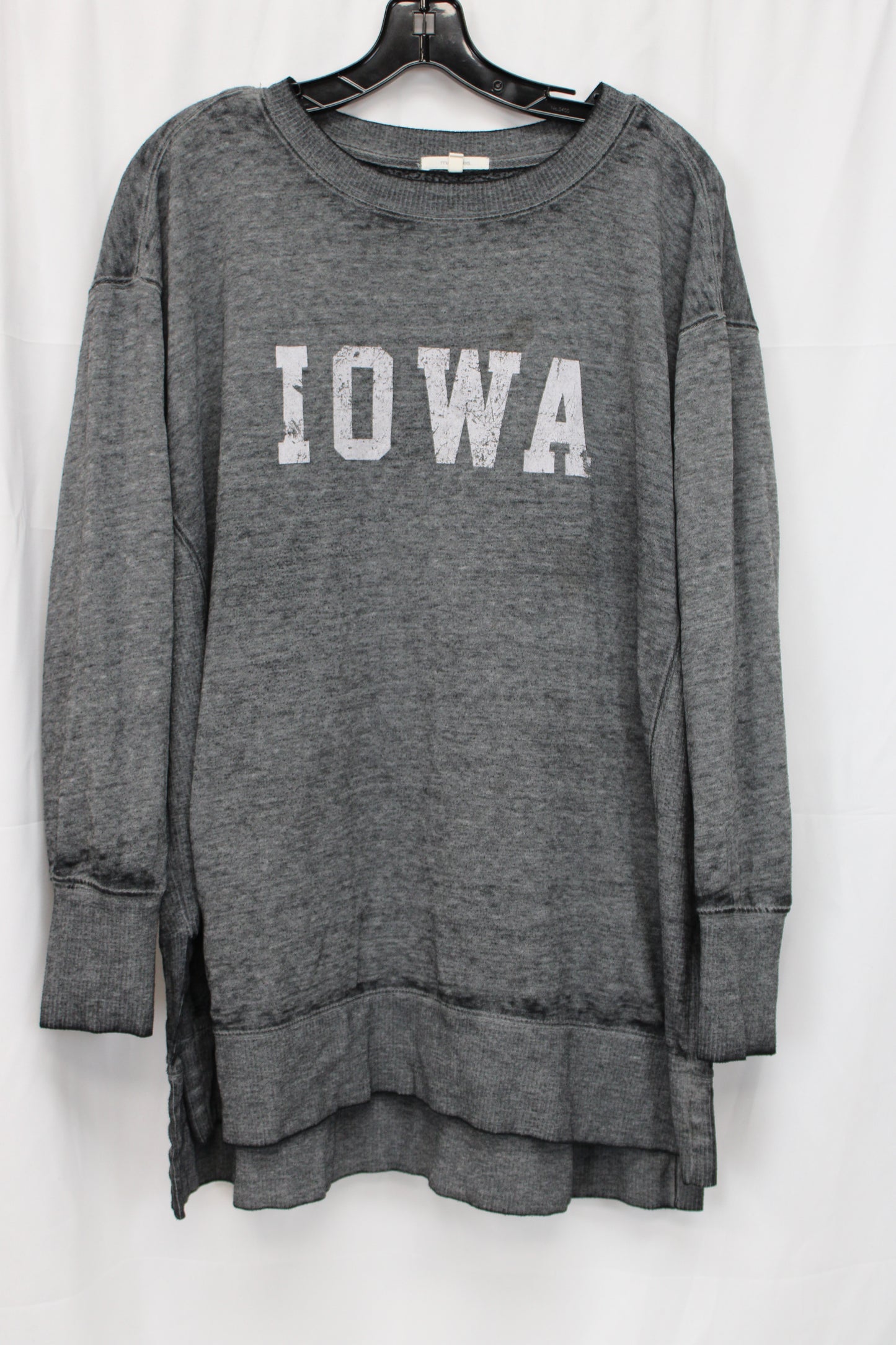 Maurice’s Long Sleeve IOWA Sweater, Gray, Women’s XL