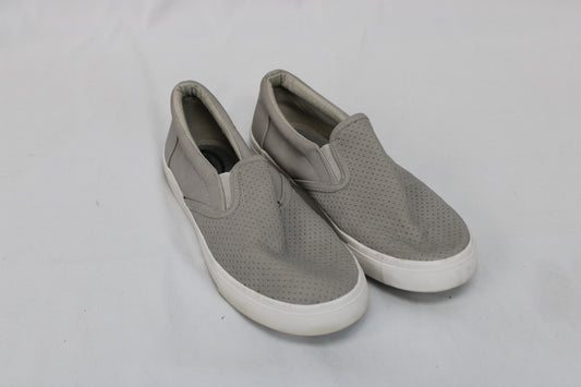 SODA Slip on Shoes, Gray, Women’s 9