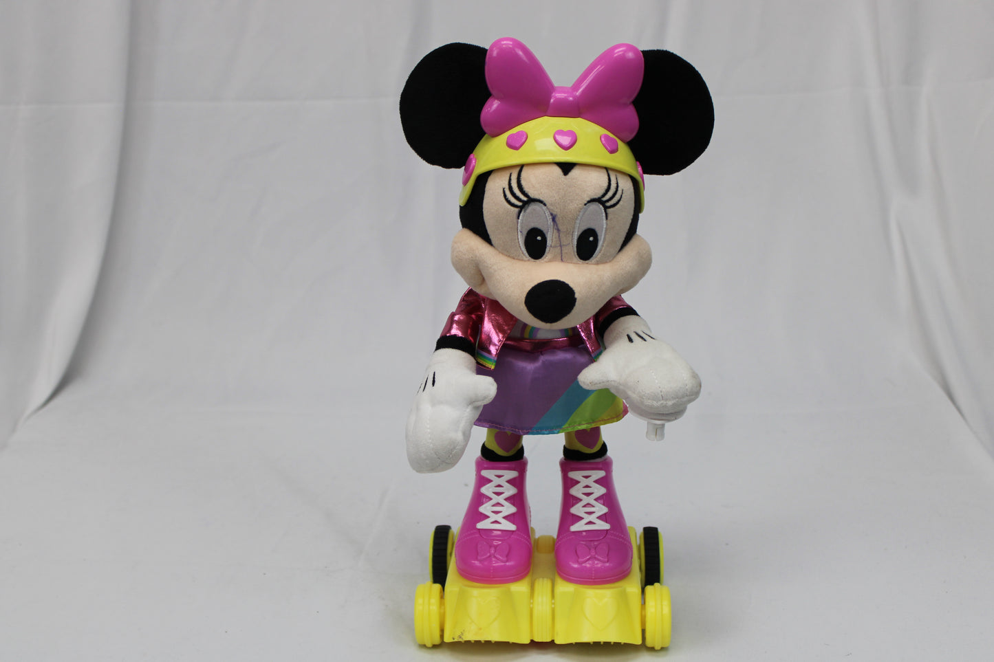Roller Skate Minnie Mouse