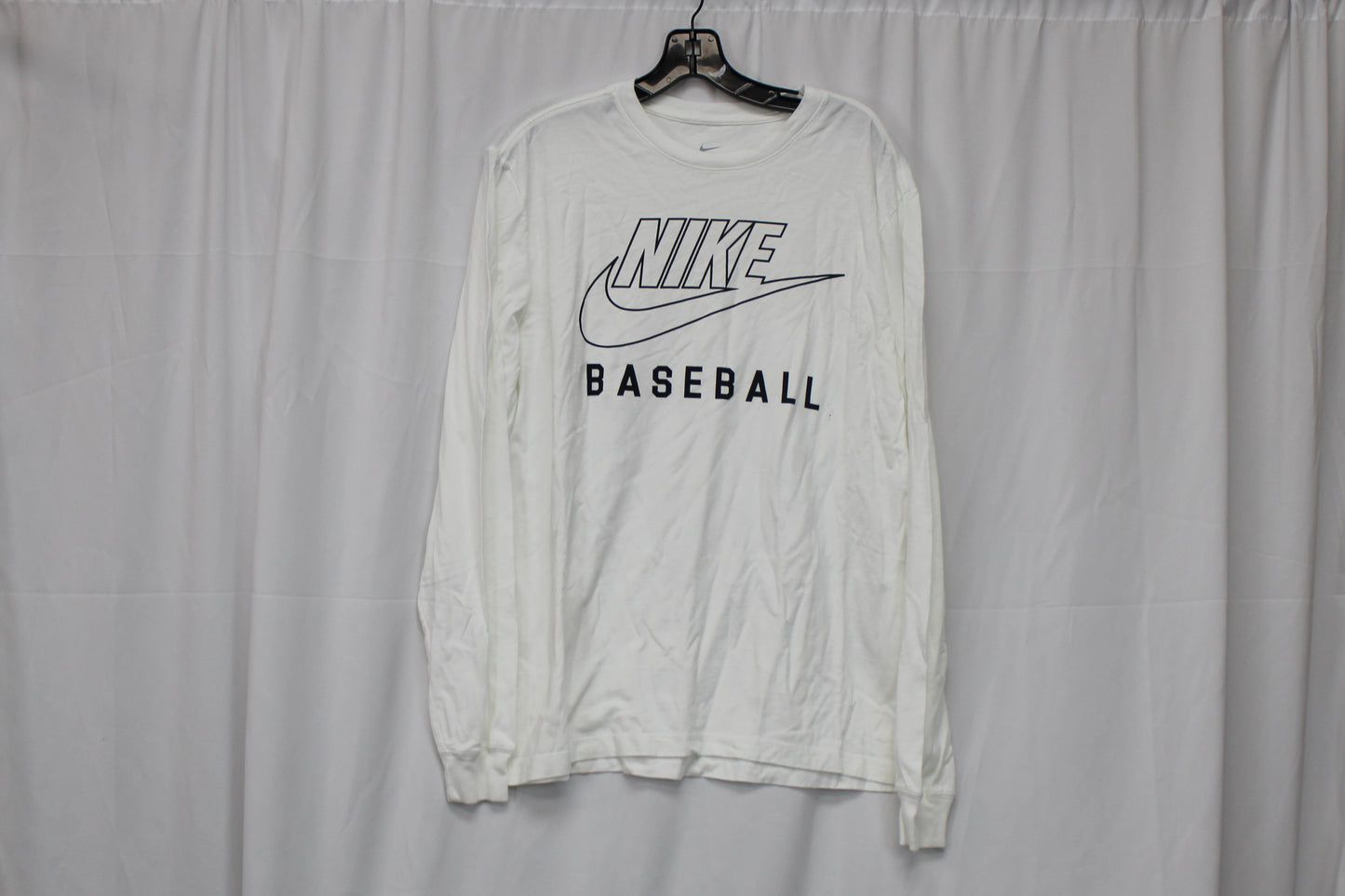 Nike The Nike Tee Baseball Long Sleeve T-Shirt, White, Men’s M
