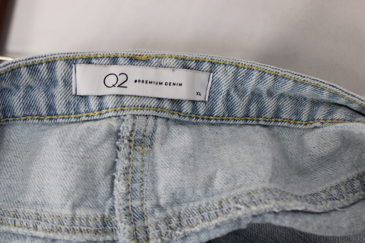 Q2 Light Wash Denim Skirt, Women’s XL