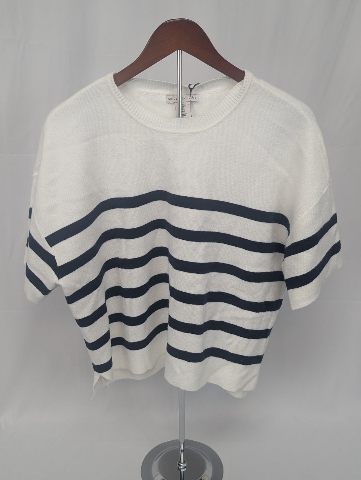 Sincerely Jules cropped short sleeve sweater, navy striped, Women's L