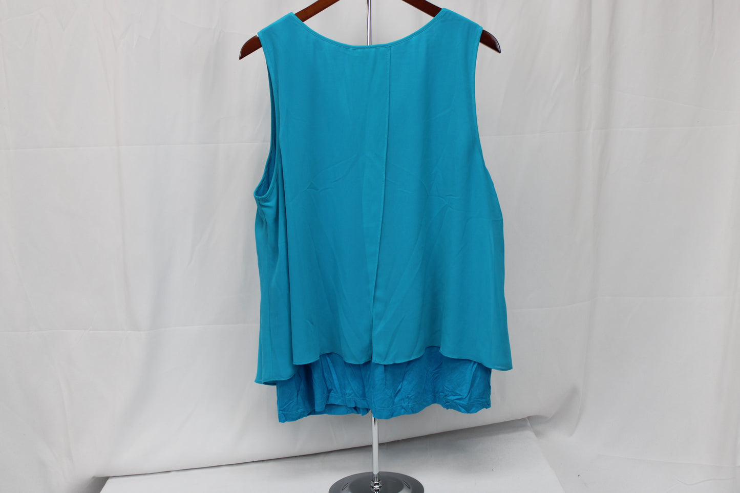 By&By V-Neck Flowy Tank Top, Blue, Women’s XXXL