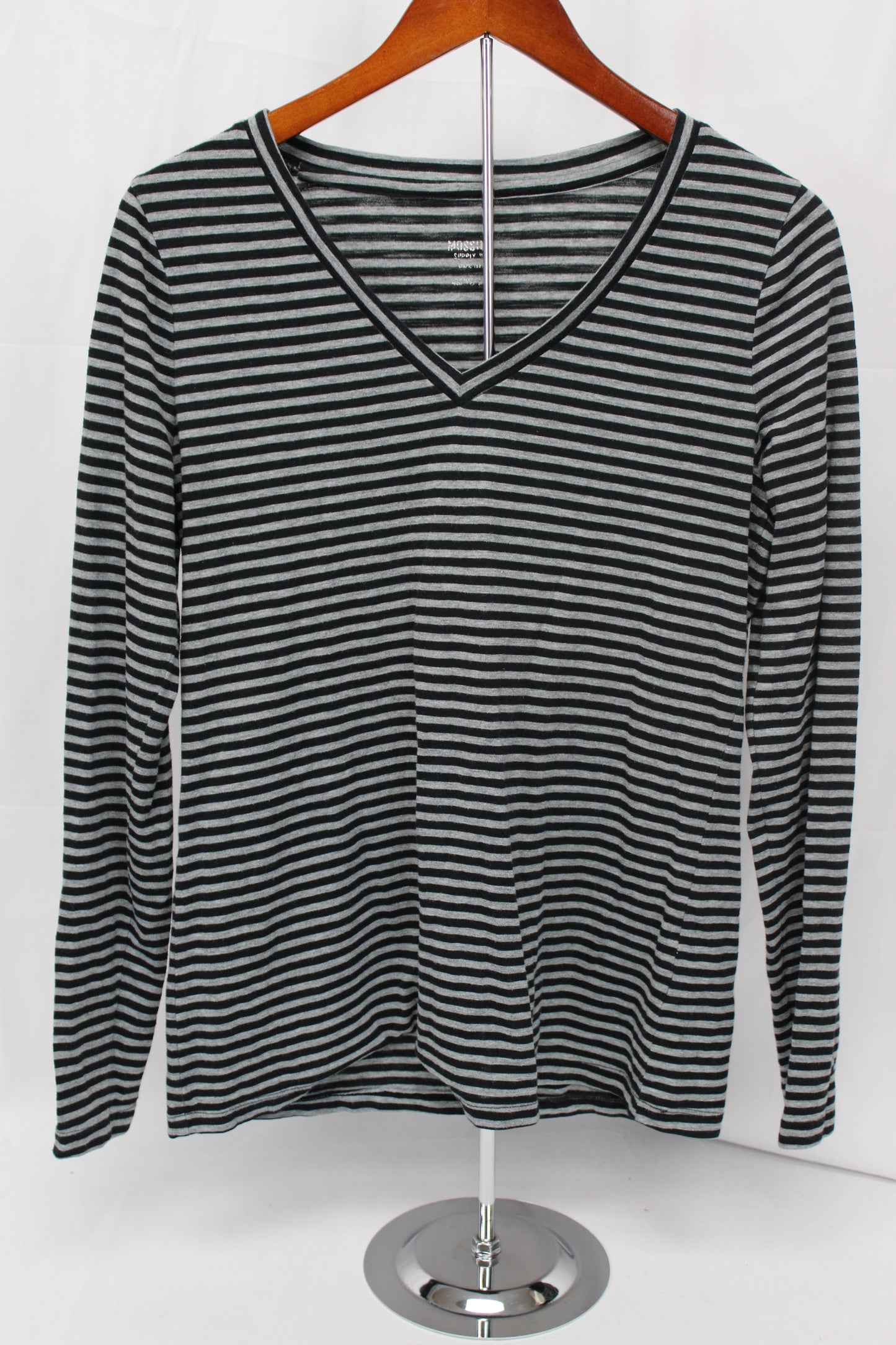 Mossimo Supply Long Sleeve Striped V-Neck Shirt, Gray/Black, Women’s L