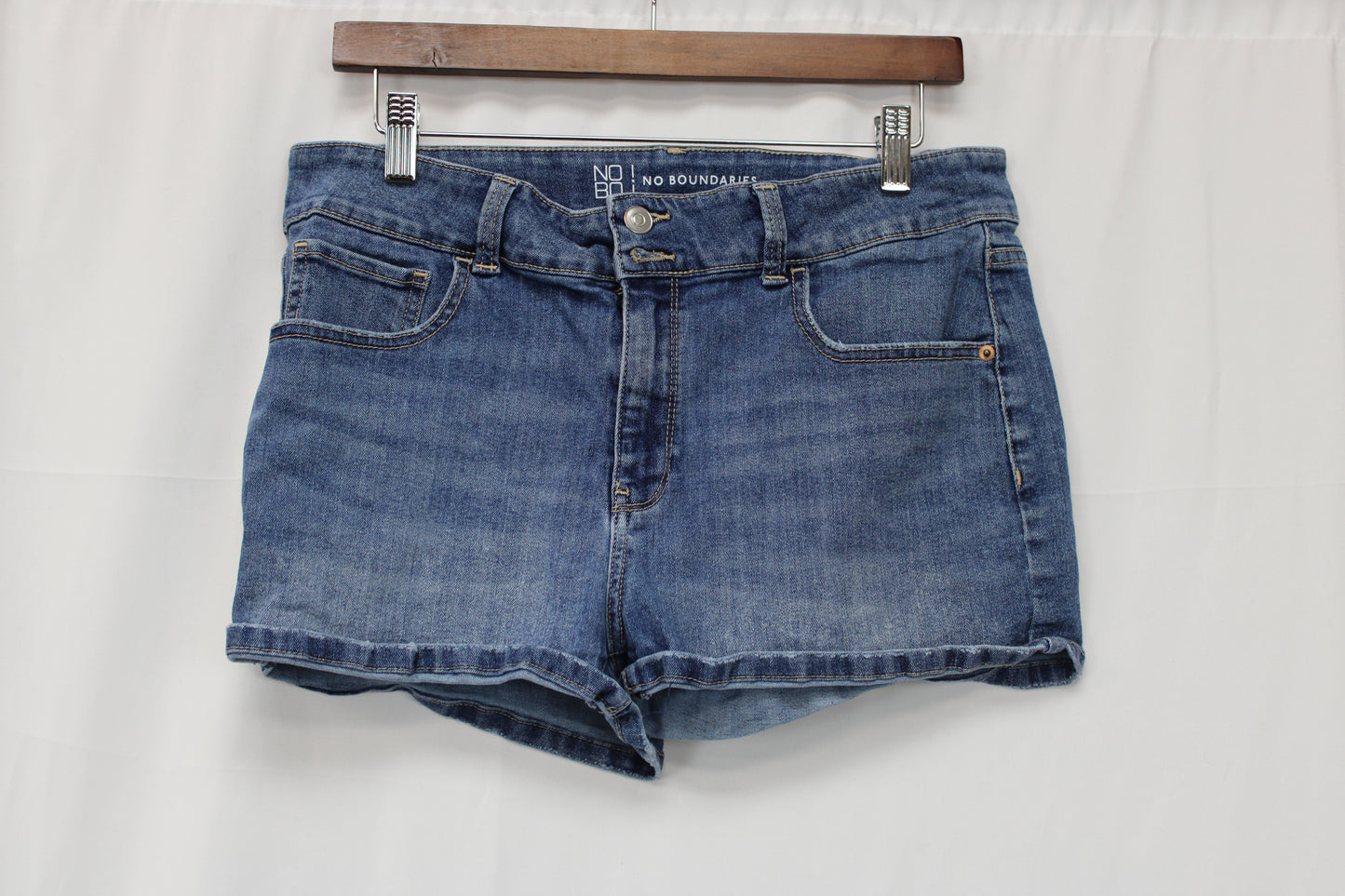 No Boundaries Denim Shorts, Women’s 15