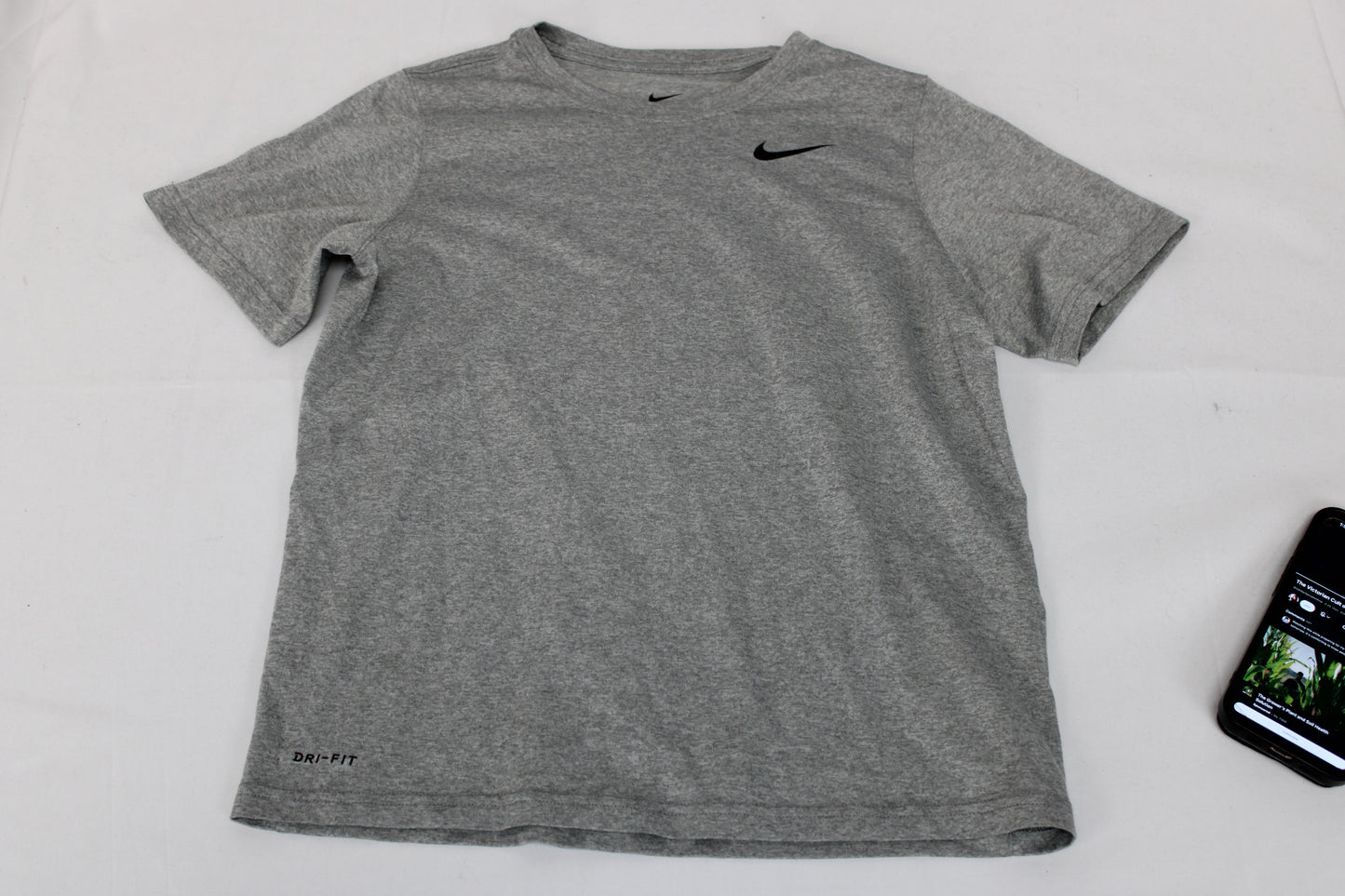 Nike Short Sleeve The Nike Tee Shirt, Gray, Boys L
