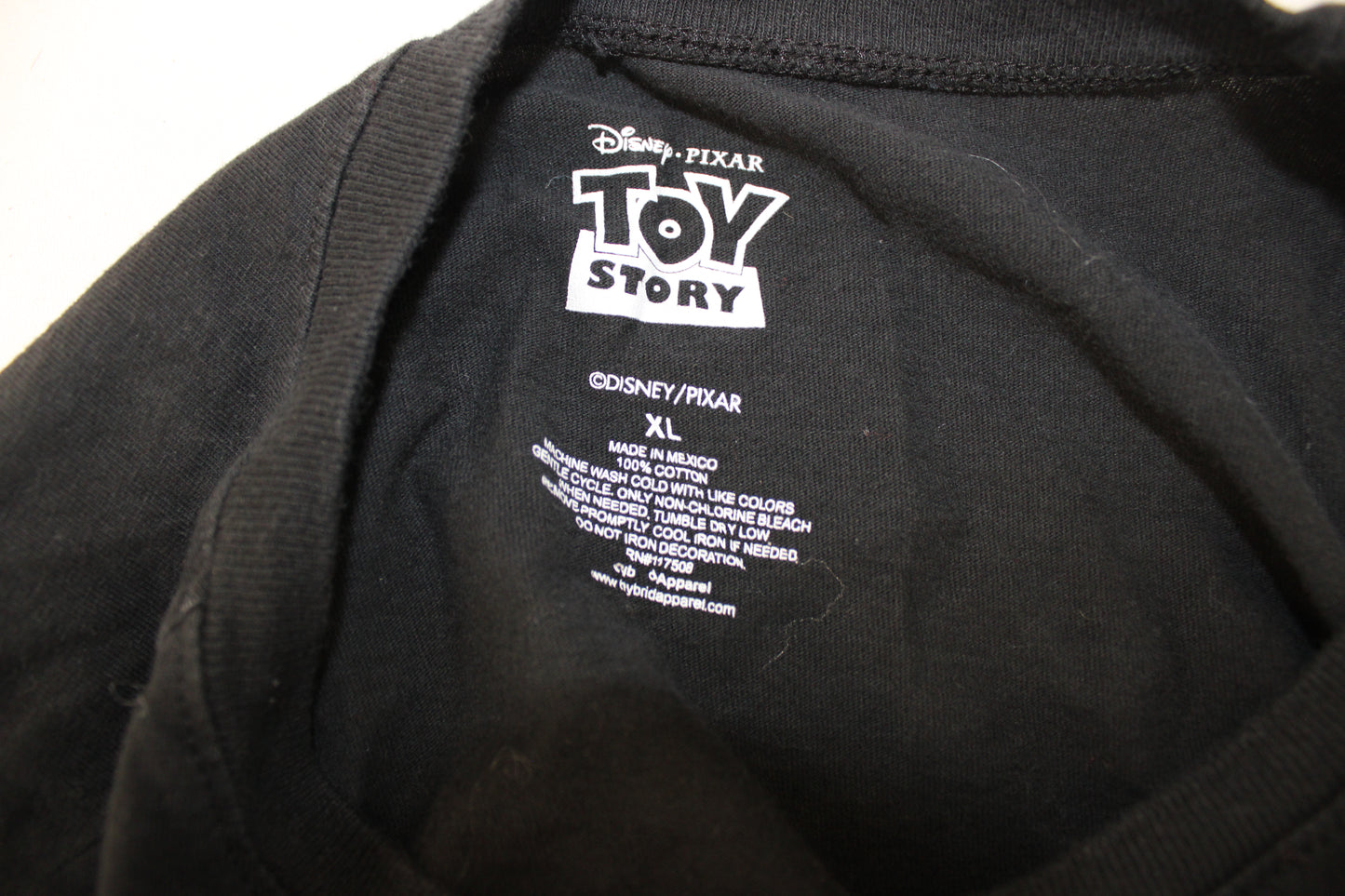 Disney Pixar Toy Story Pizza Planet T-Shirt, Black, Women’s XL