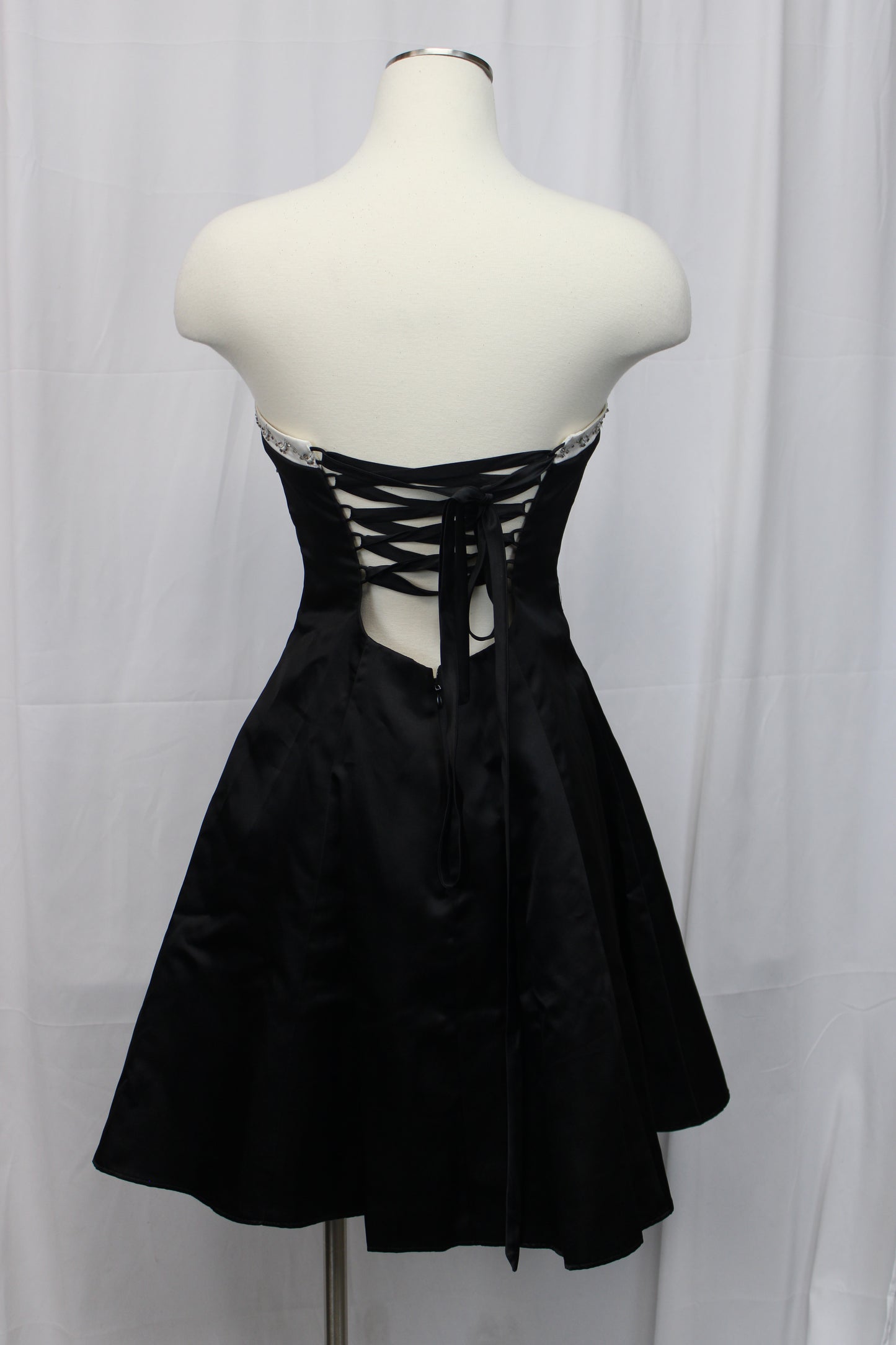 Morgan & Co Strapless Flare Corset Mini Dress, Black/White, Women’s 11/12