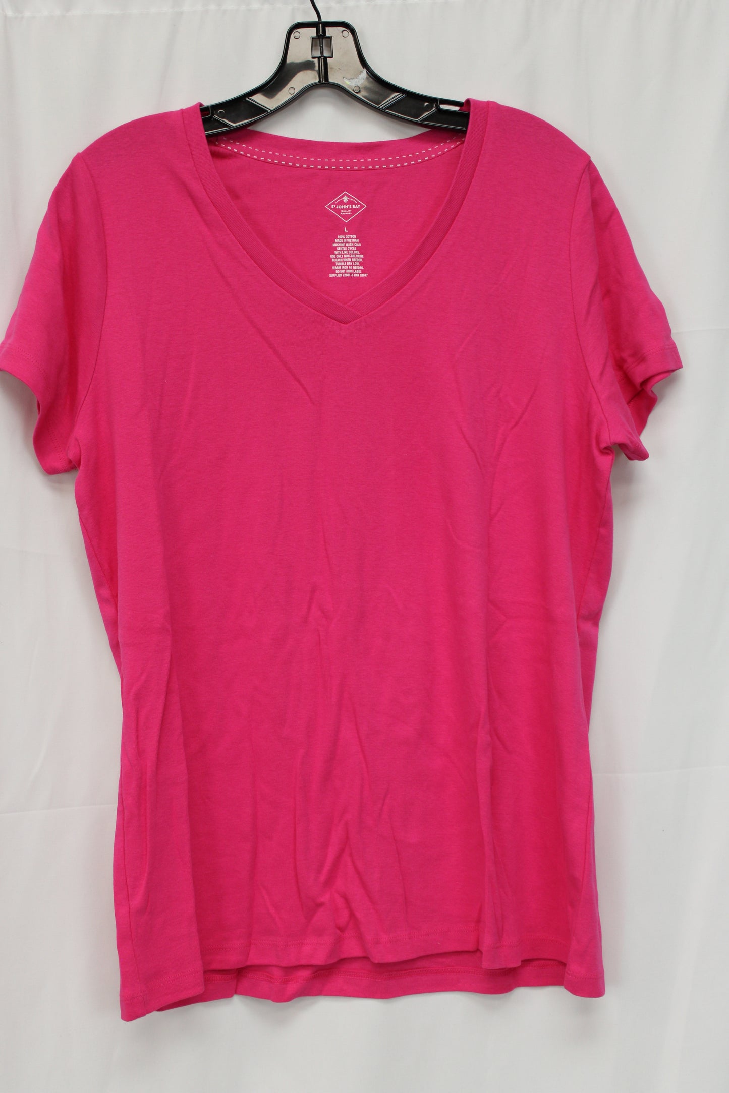 St. John’s Bay Everyday V-neck T-Shirt, Pink, Women’s L