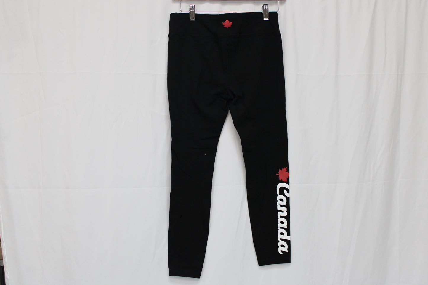 Canadiana Capri Leggings, Black, Women’s M