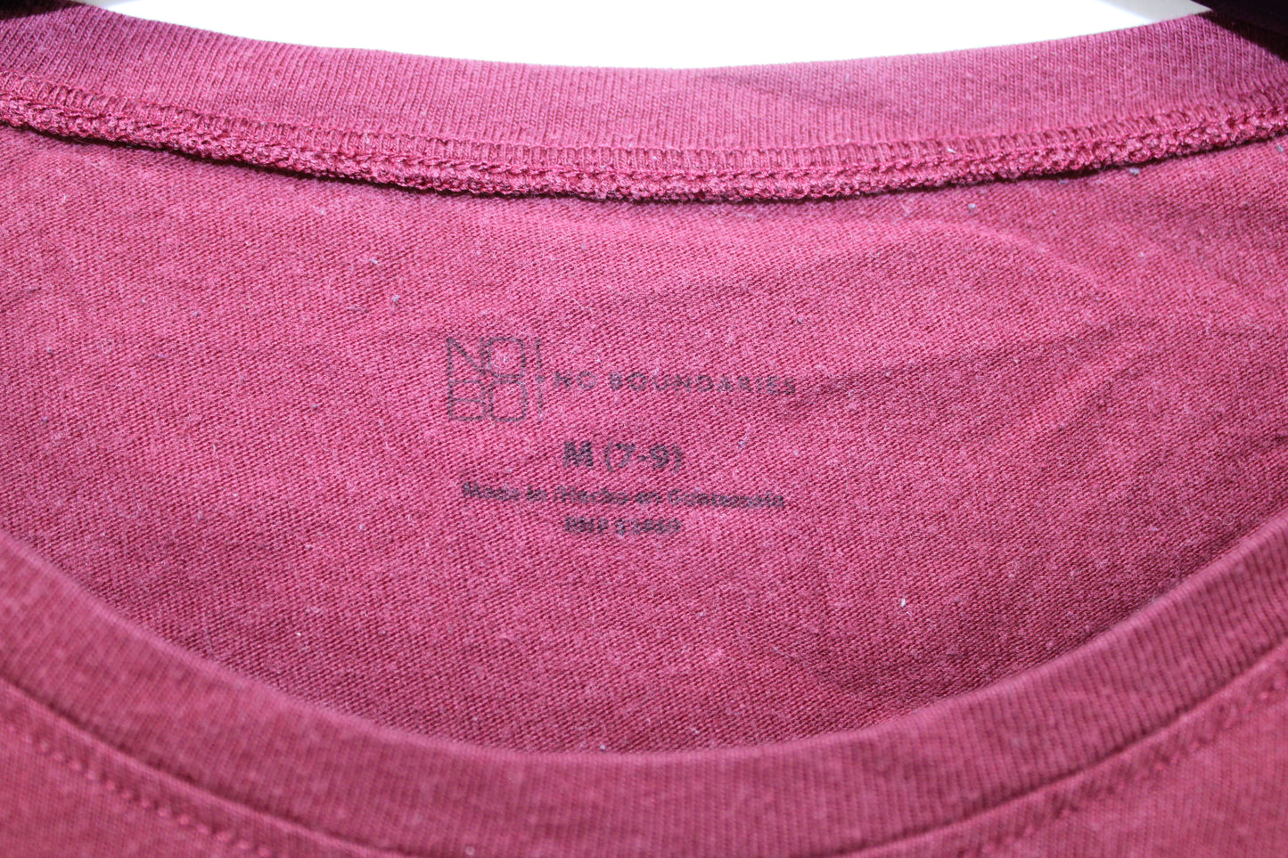 No Boundaries Long Sleeve T-Shirt, Maroon, Women’s M