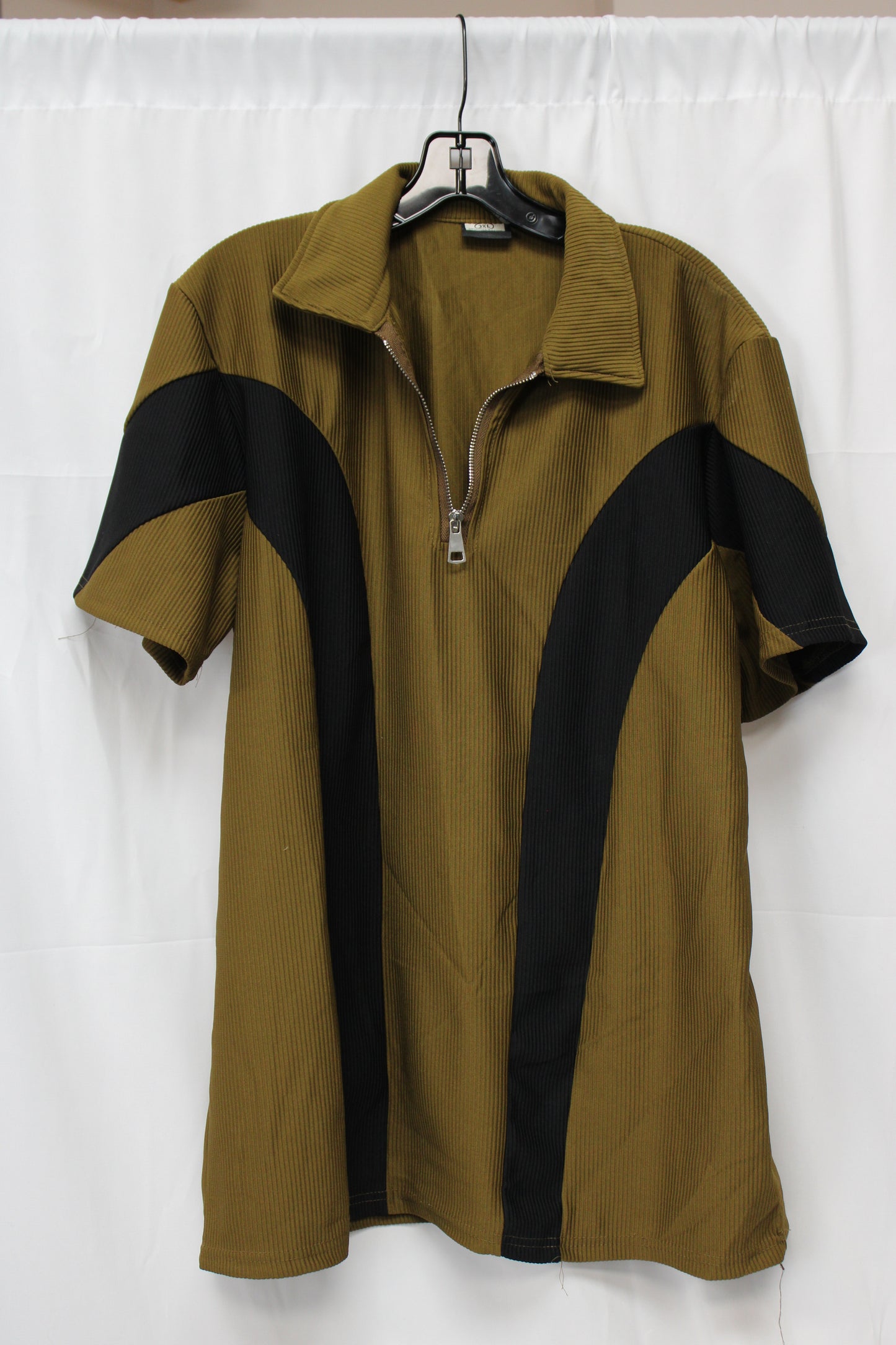 Original Design Short Sleeve Zip-Up Shirt, Brown, Men’s XXXL
