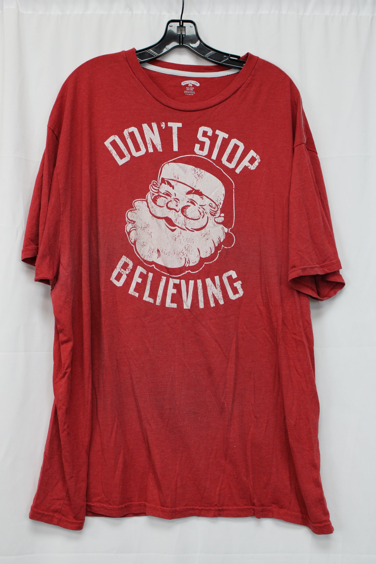 Holiday Time Don’t Stop Believing Santa Short Sleeve Shirt, Red, Men’s XXXL