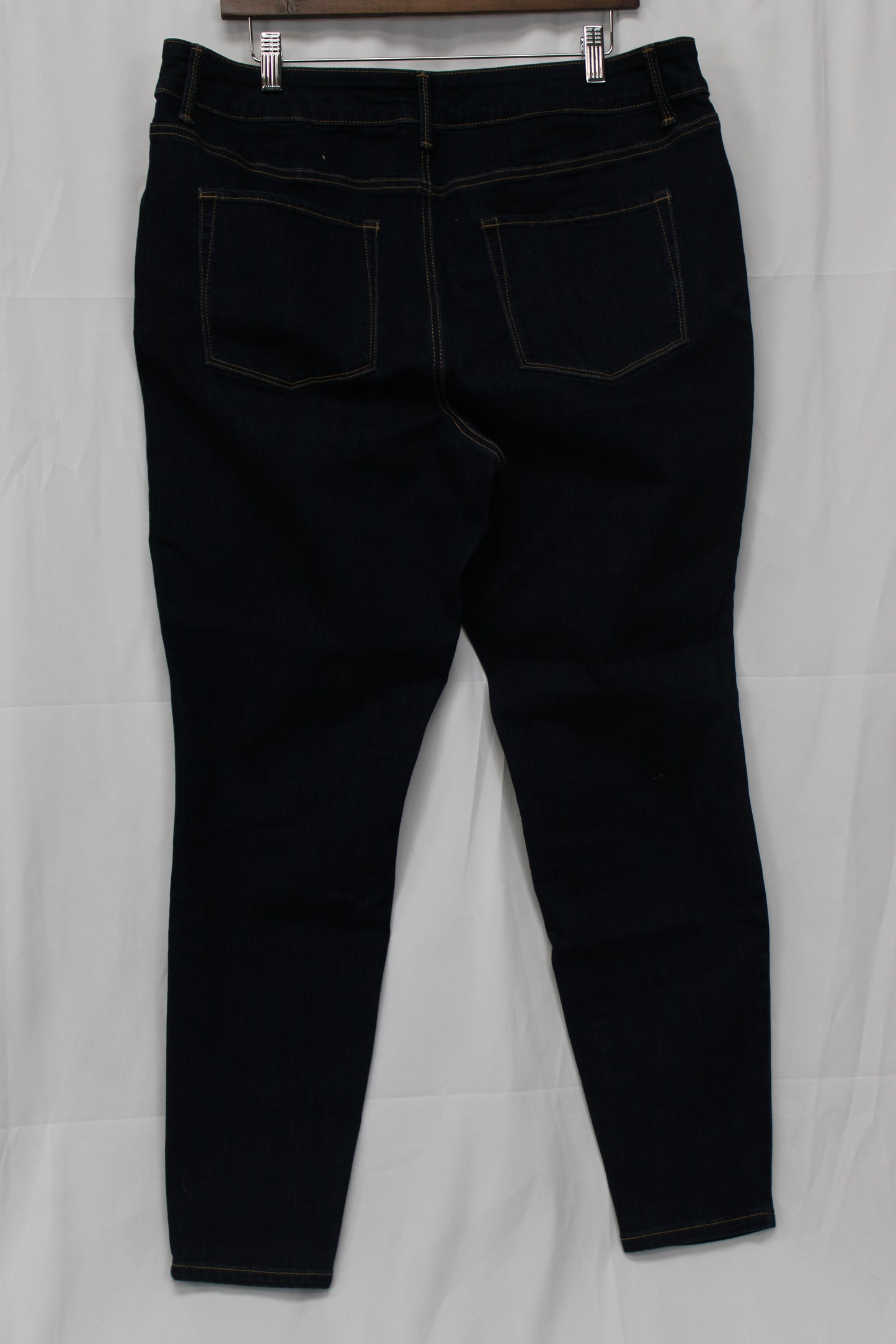 Maurices High Rise Denim Capris, Women’s 10