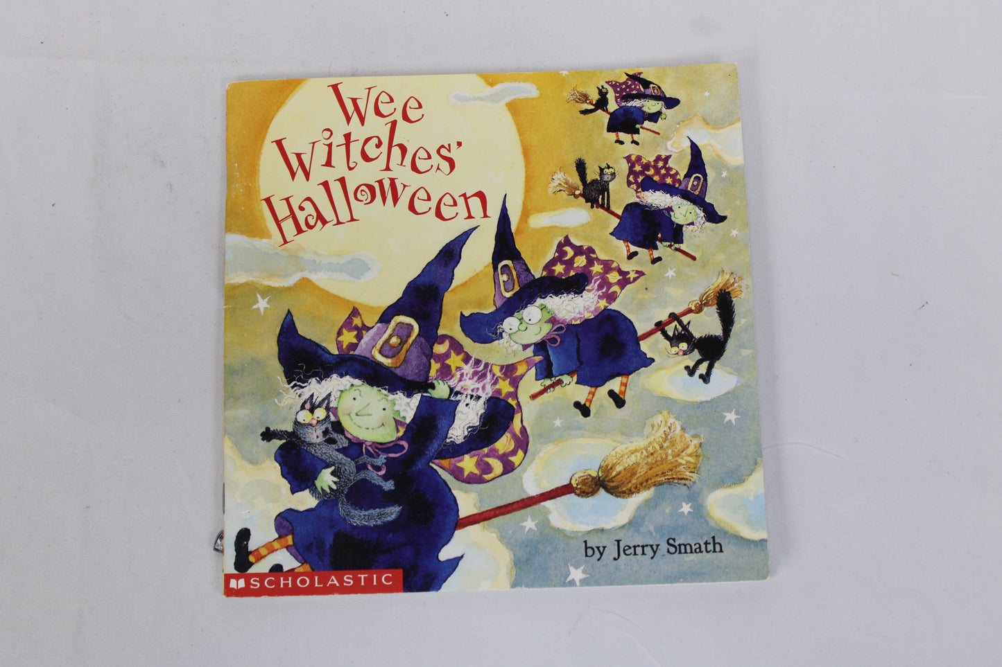 Scholastic Wee Witches Halloween Book