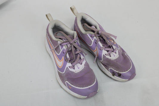 Nike Cosmic Runner Shoes, Purple, Youth 4.5
