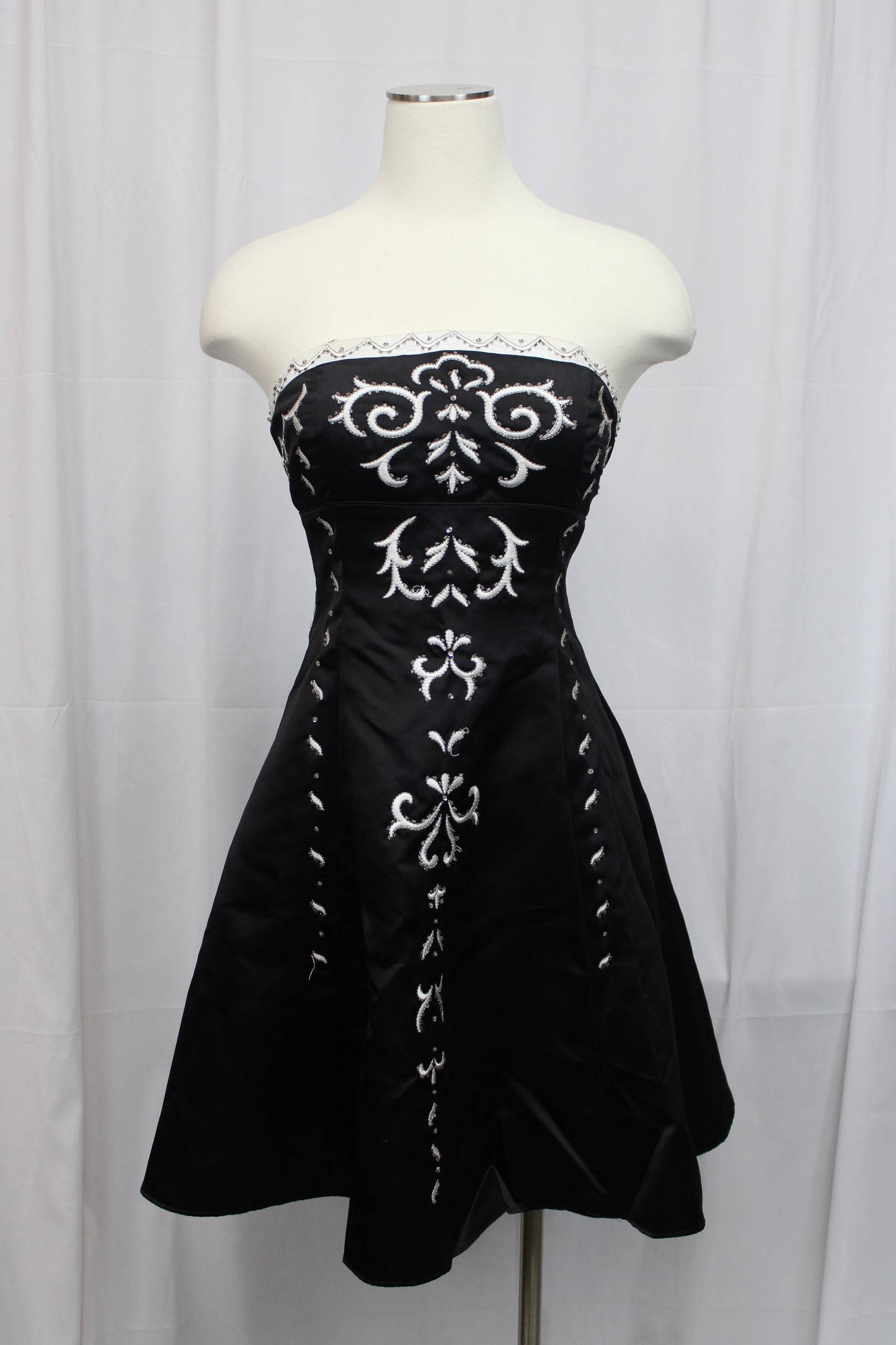 Morgan & Co Strapless Flare Corset Mini Dress, Black/White, Women’s 11/12